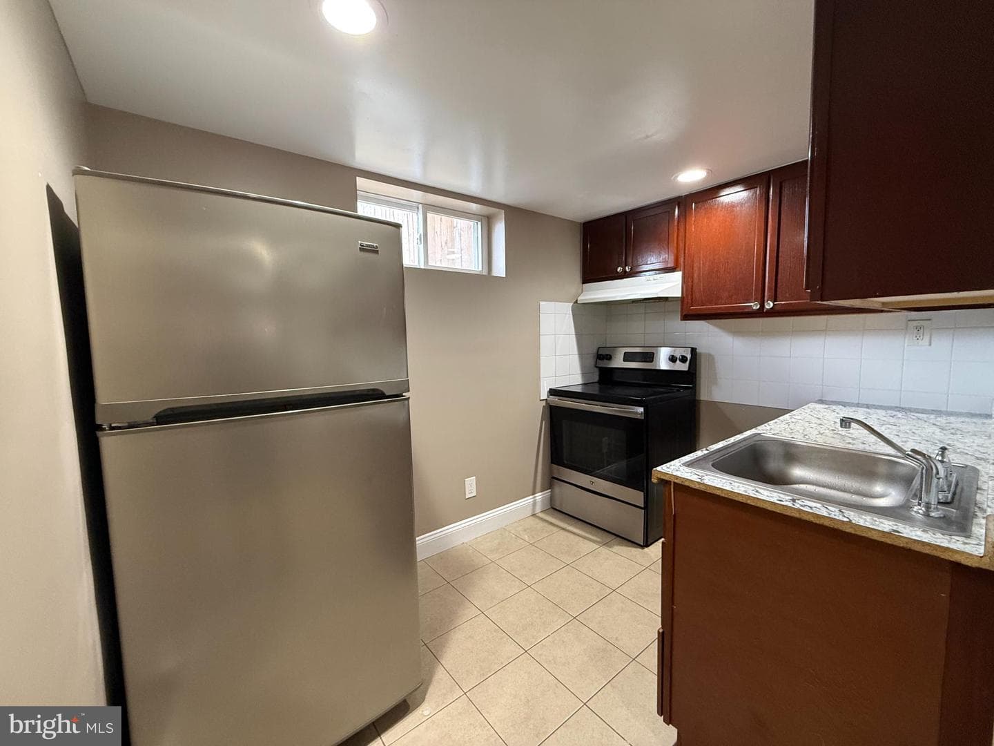 3499 Hillsmere Road photo 32