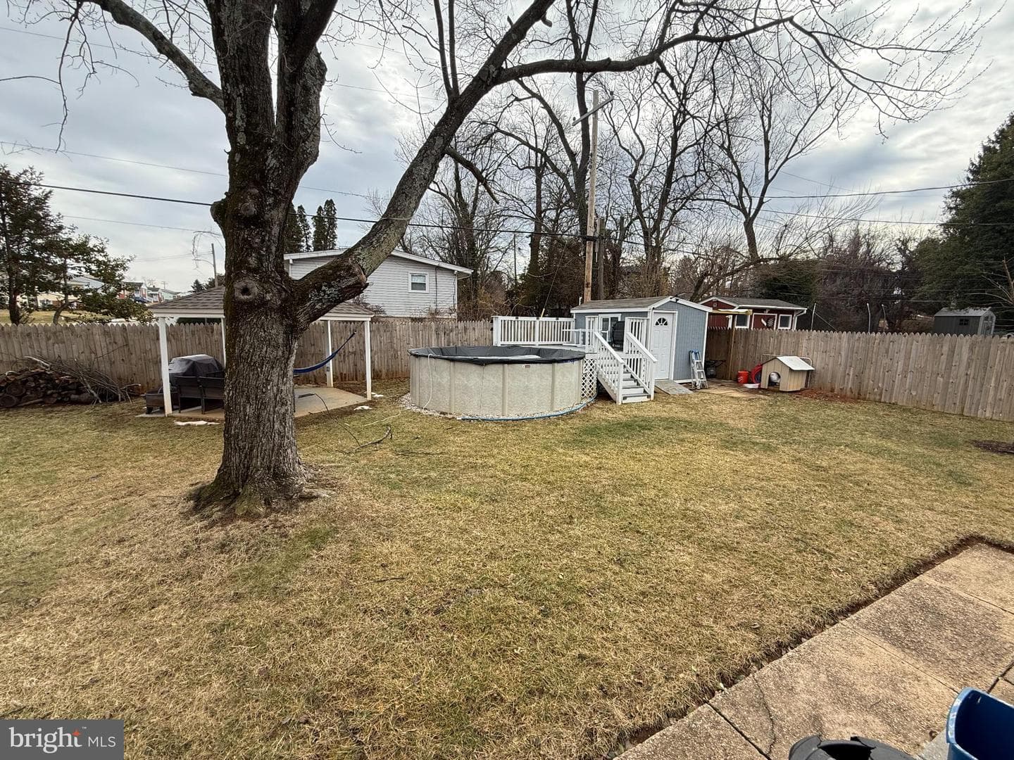 3499 Hillsmere Road photo 45