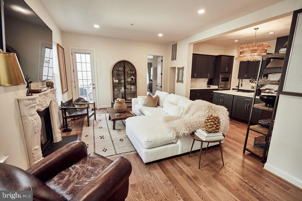 6306 Canter Way #13 photo 14