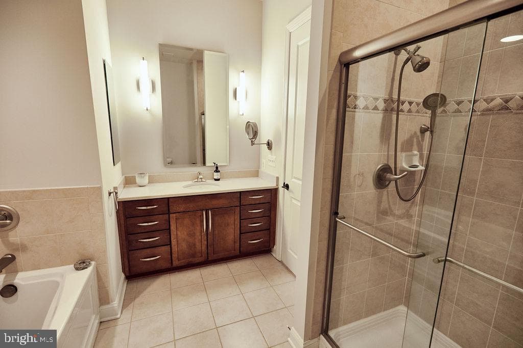 6306 Canter Way #13 photo 24