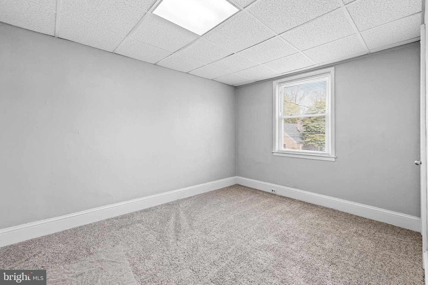 7022 Dunbar photo 21