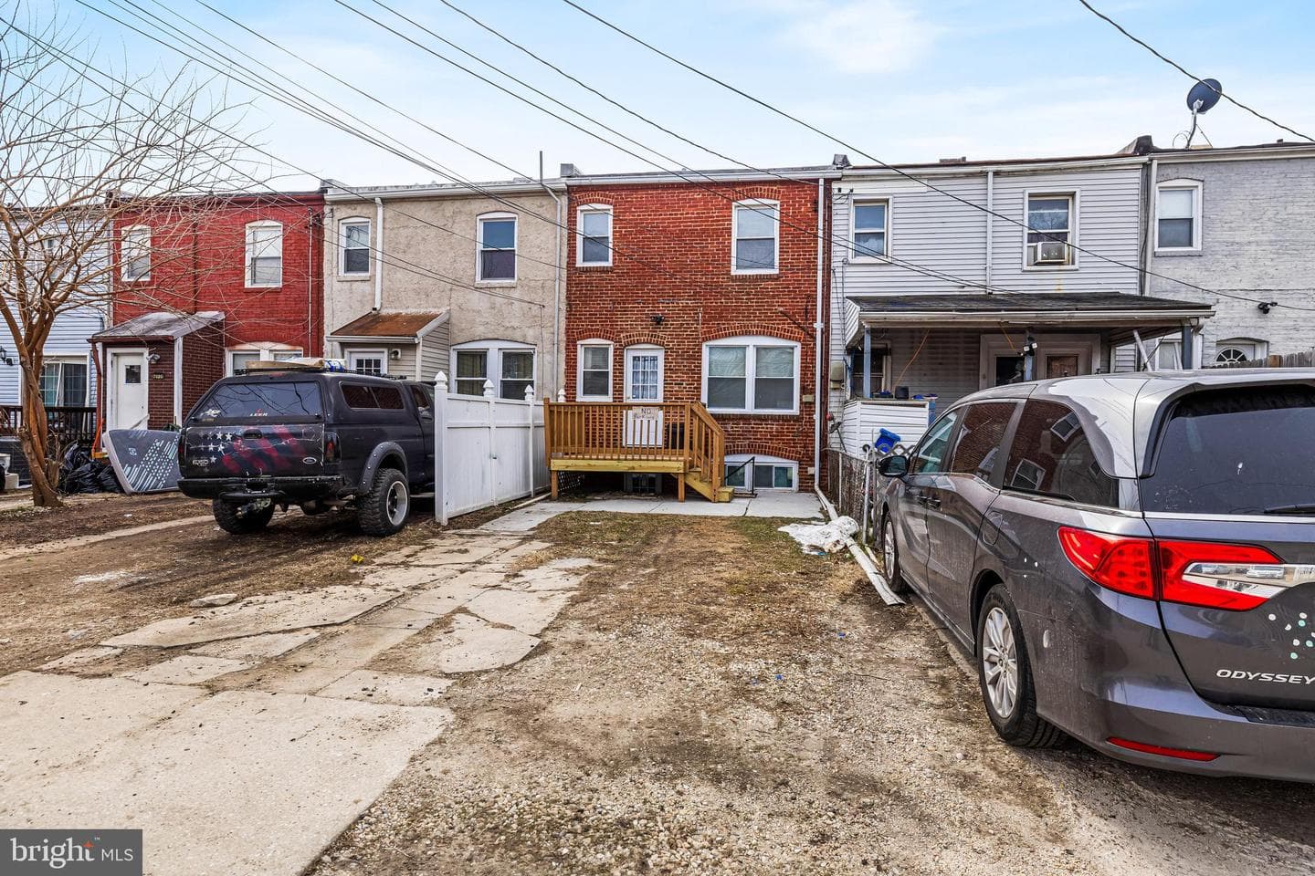 7022 Dunbar photo 35
