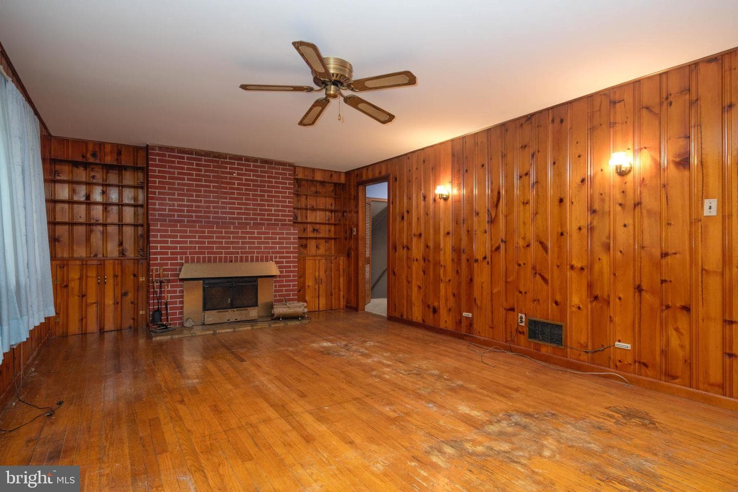 12709 Eastern Avenue photo 15