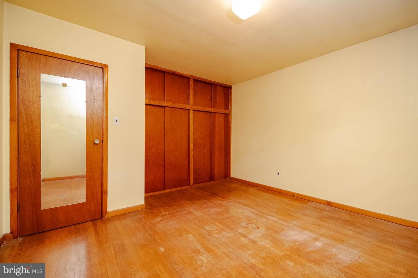 12709 Eastern Avenue photo 19