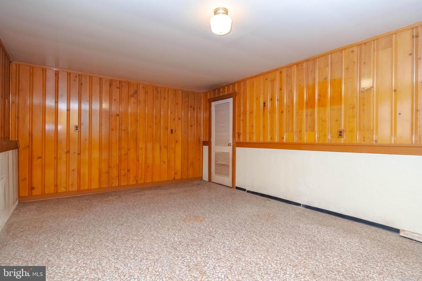 12709 Eastern Avenue photo 33