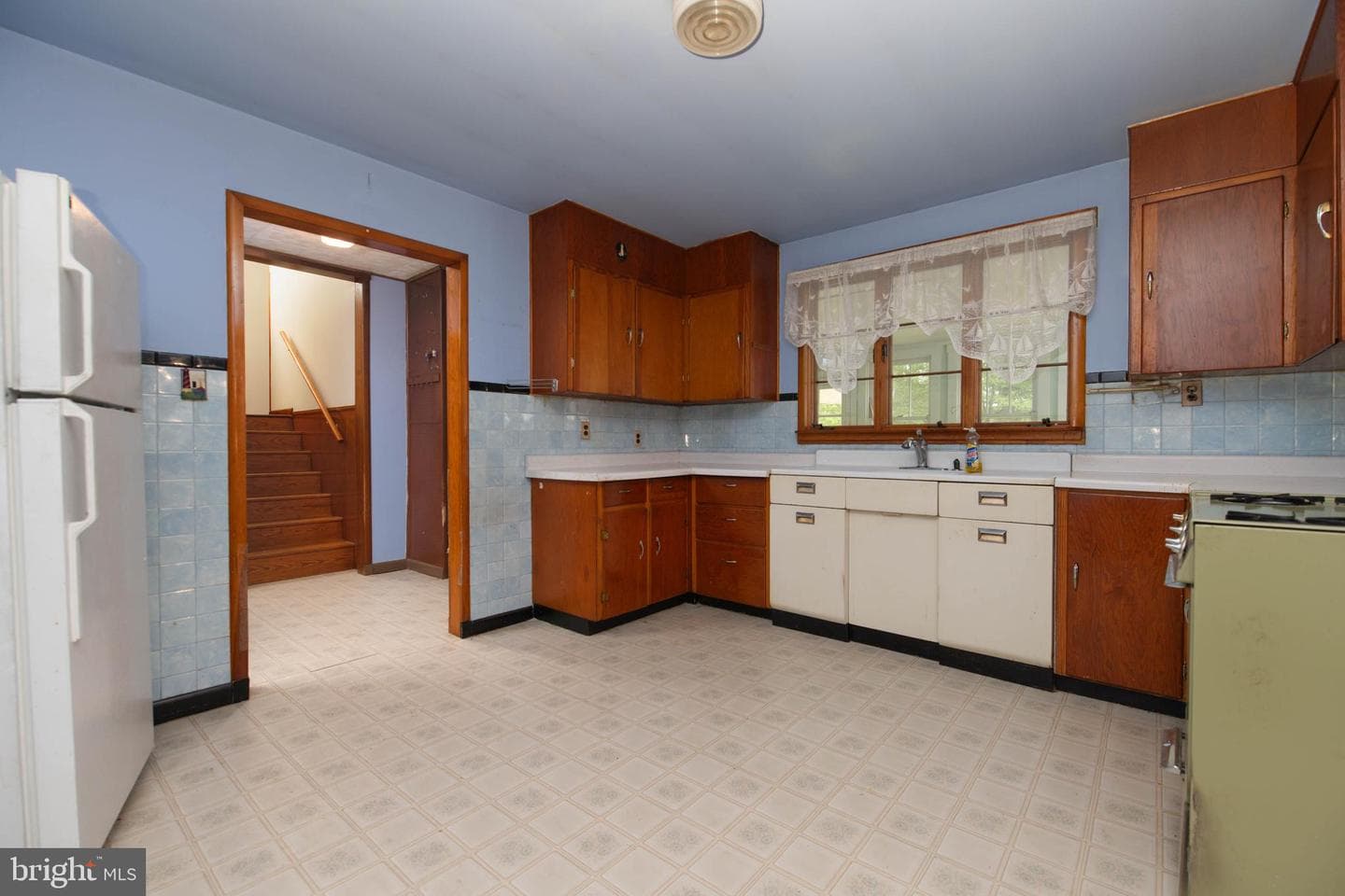 12709 Eastern Avenue photo 7