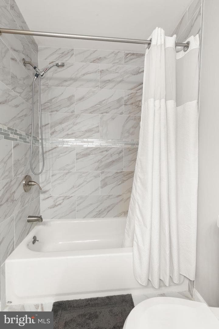 14221 Dove Creek Way #202 photo 24
