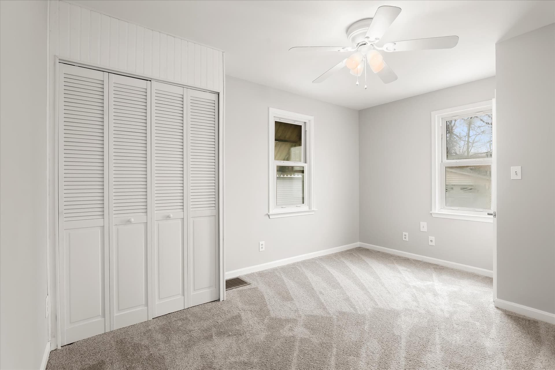 1218 Rustic Avenue photo 14
