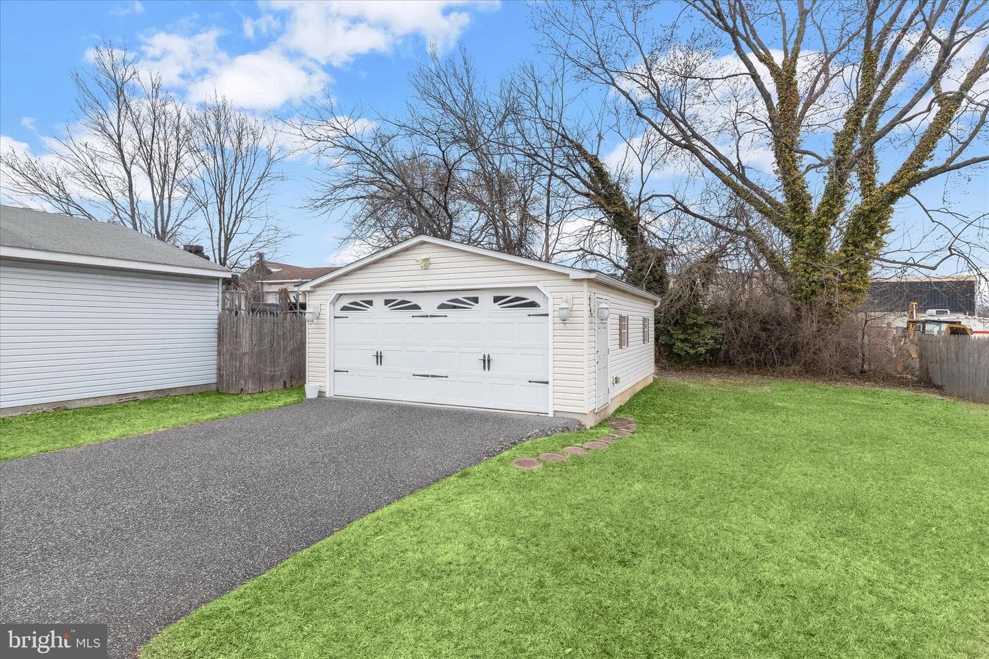 1218 Rustic Avenue photo 26