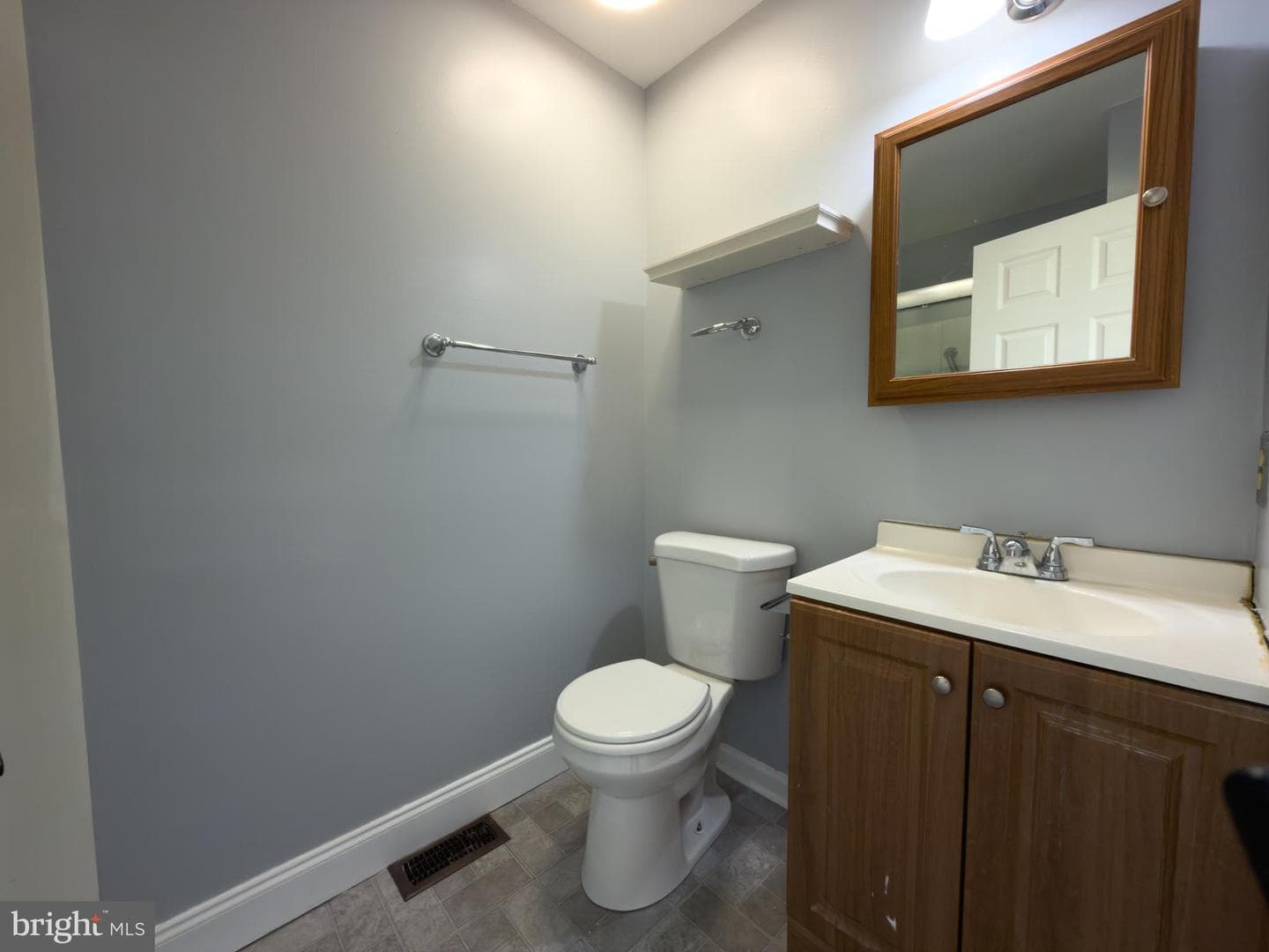 2009 Lugine Avenue photo 15