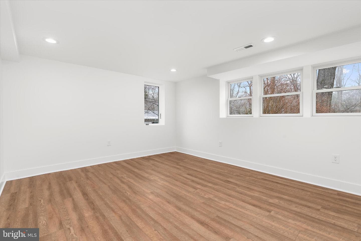 901 Dogwood Hill Court photo 26