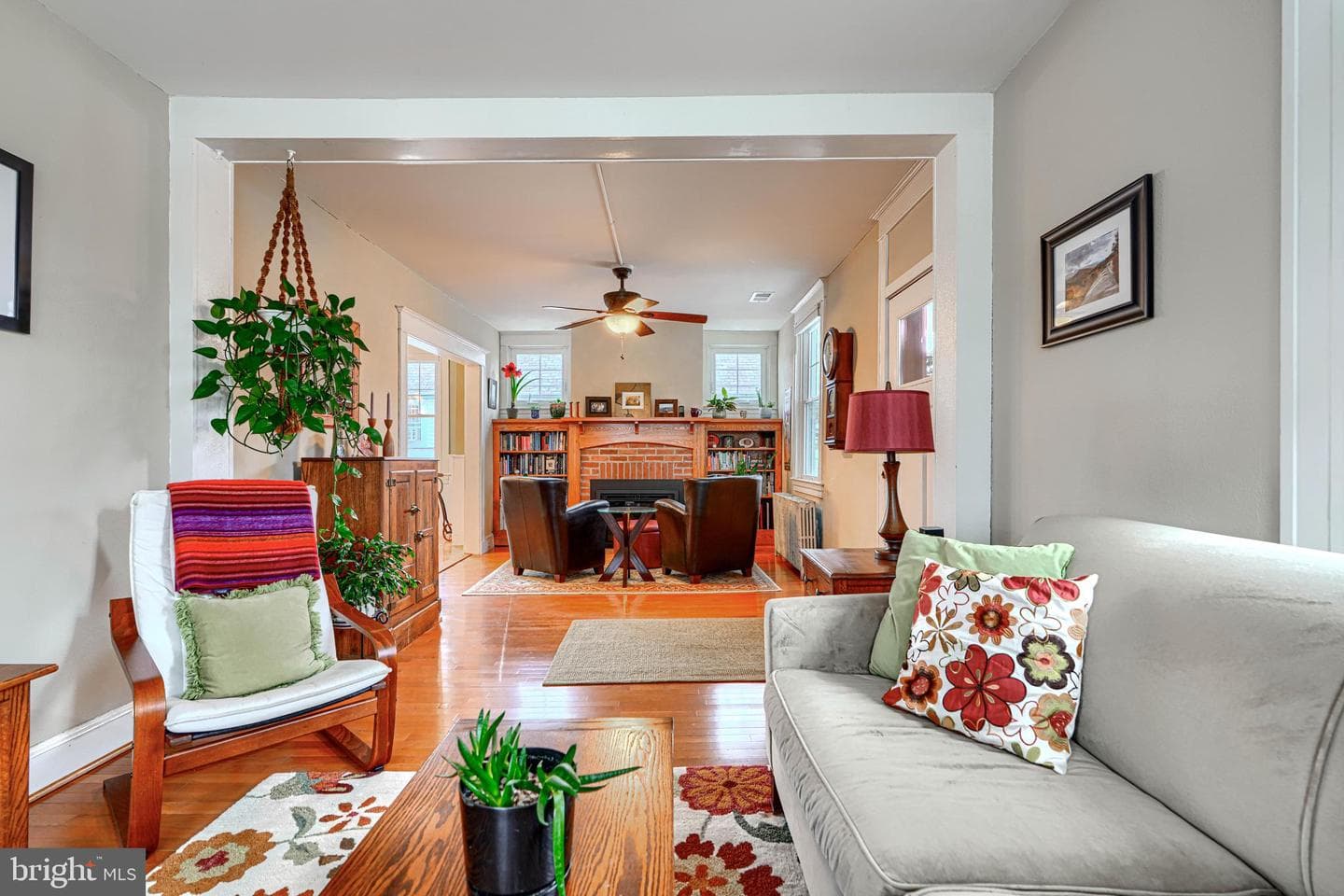 507 Allegheny Avenue photo 17