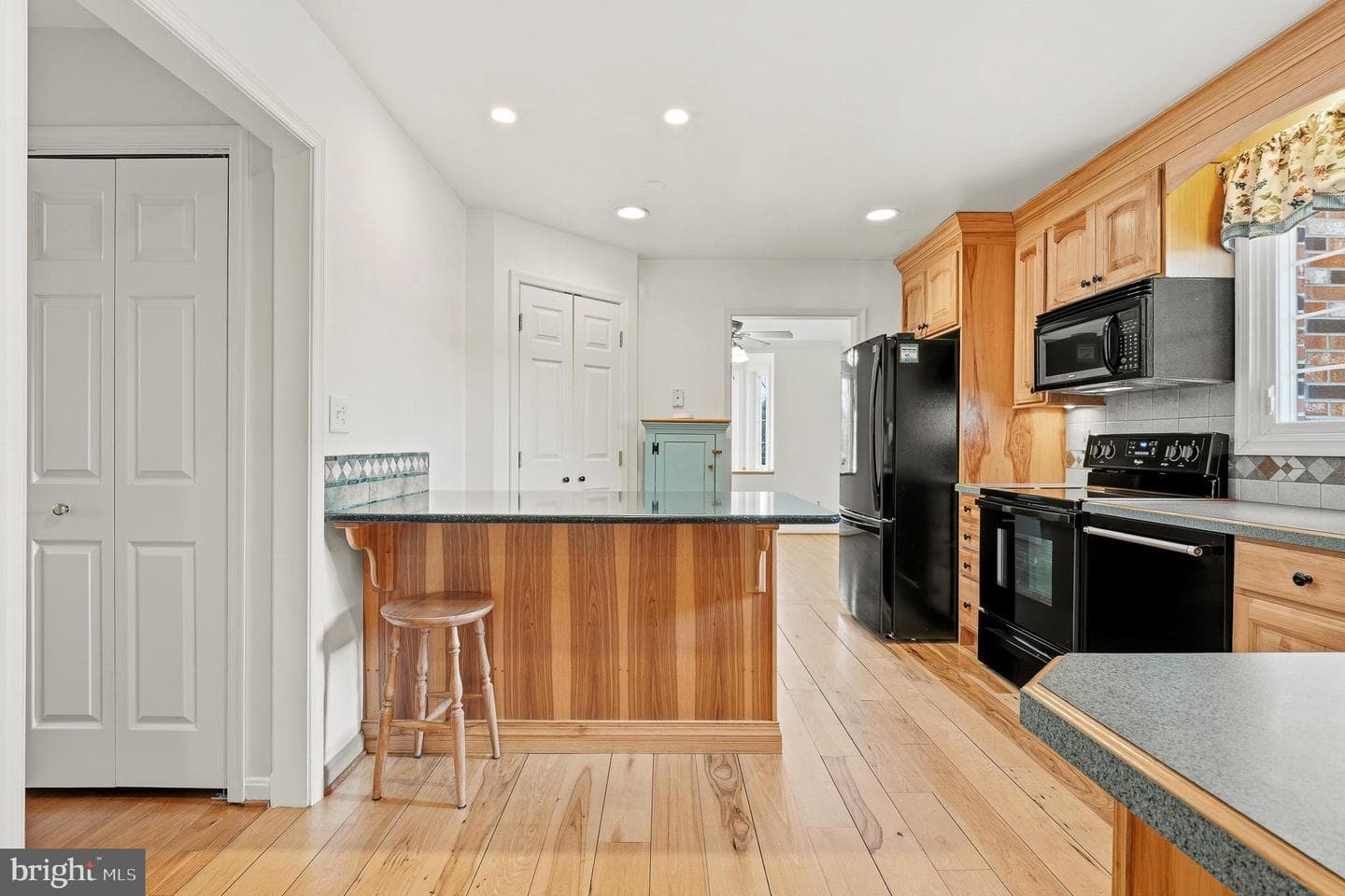 14240 Cuba Road photo 19