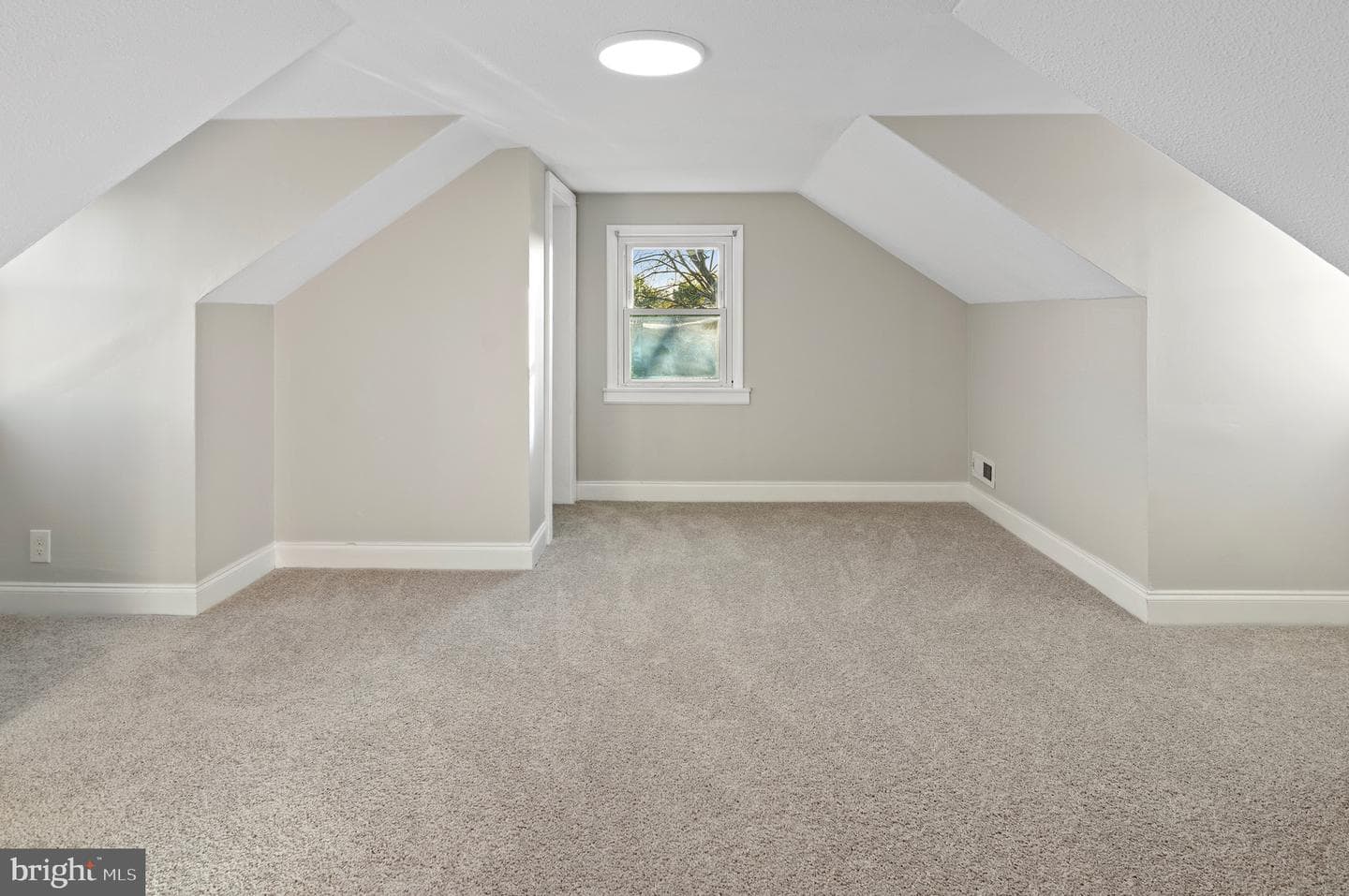 1237 Willow Road photo 28