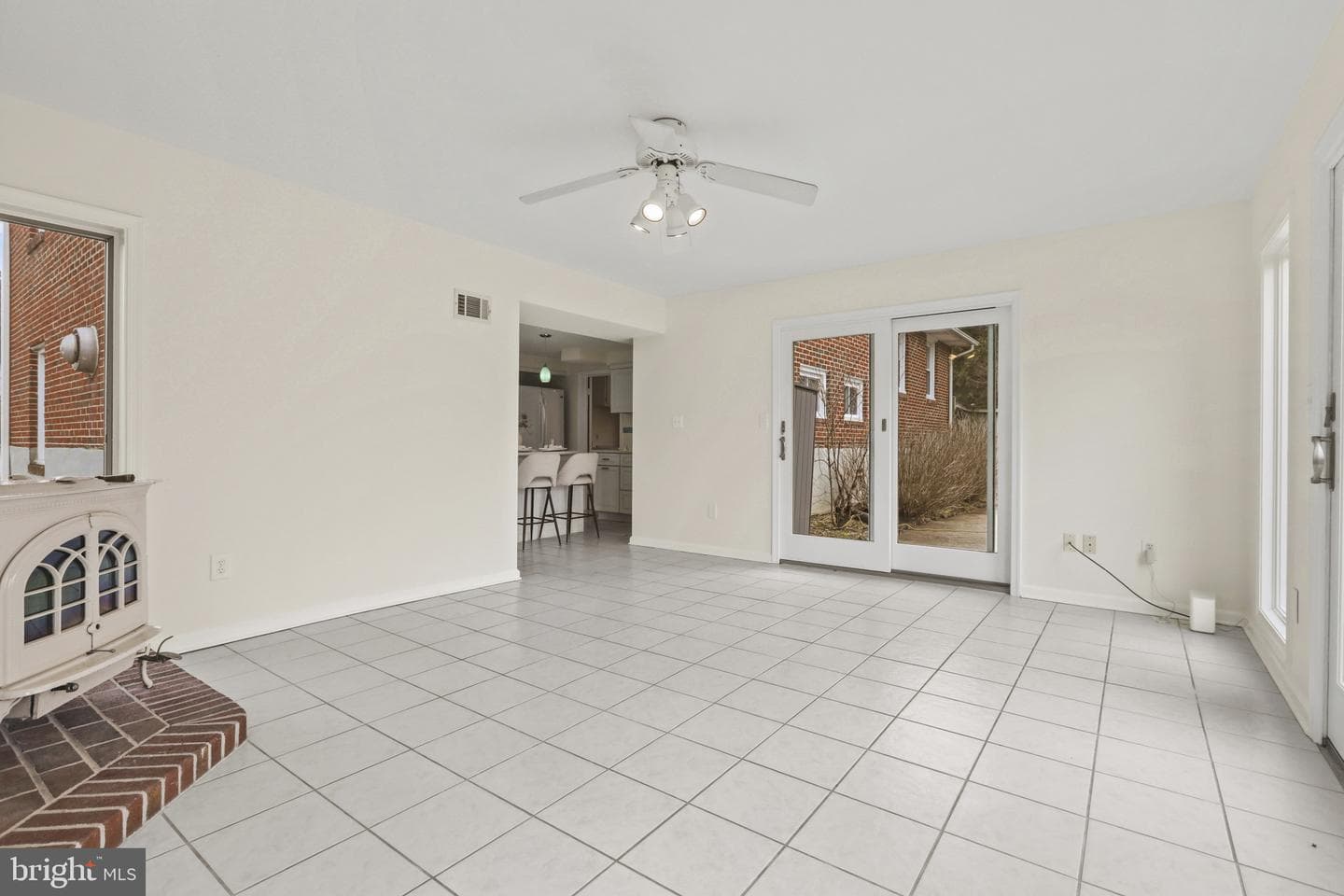 1214 Oakcroft Drive photo 12