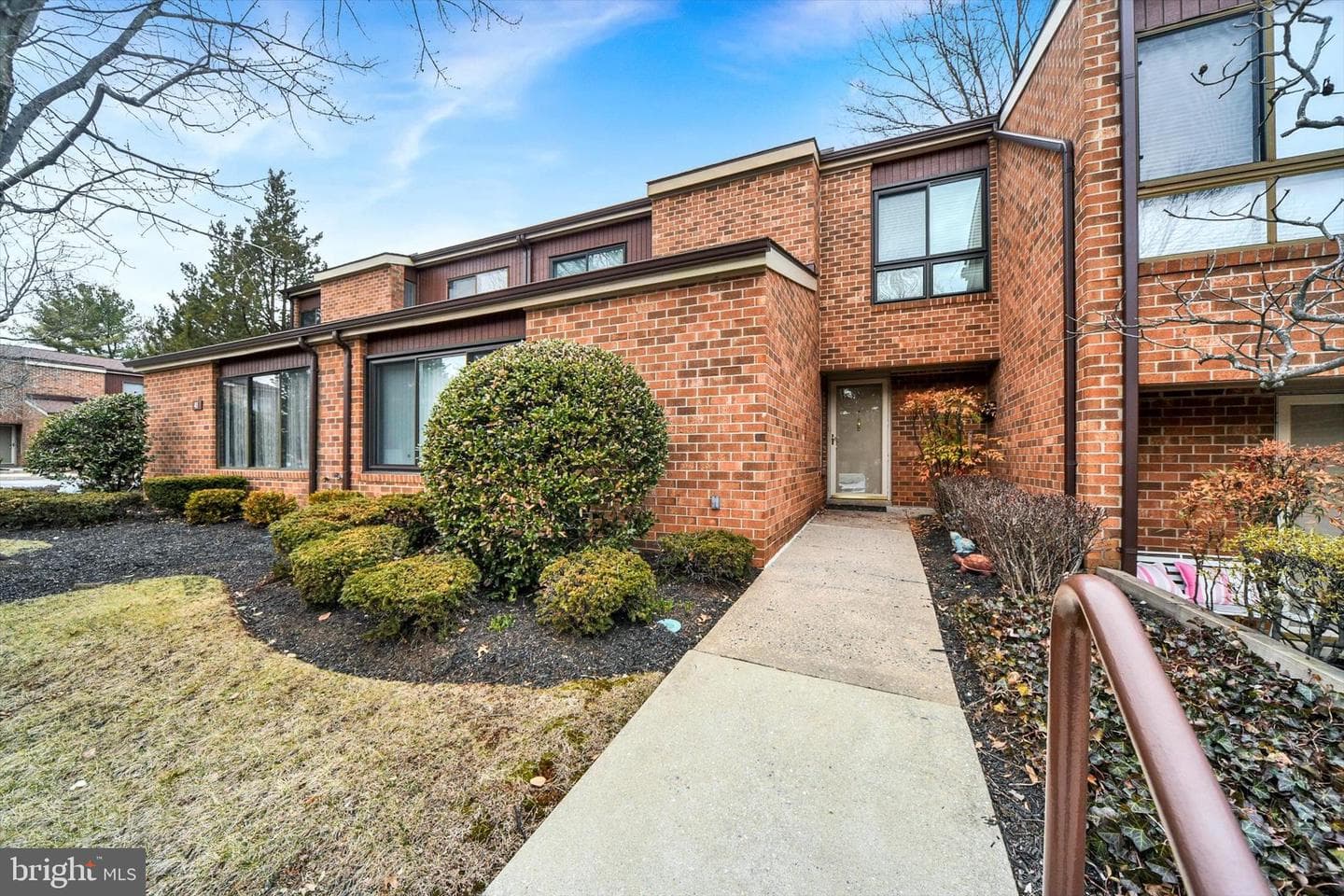 43 Stirrup Court #8