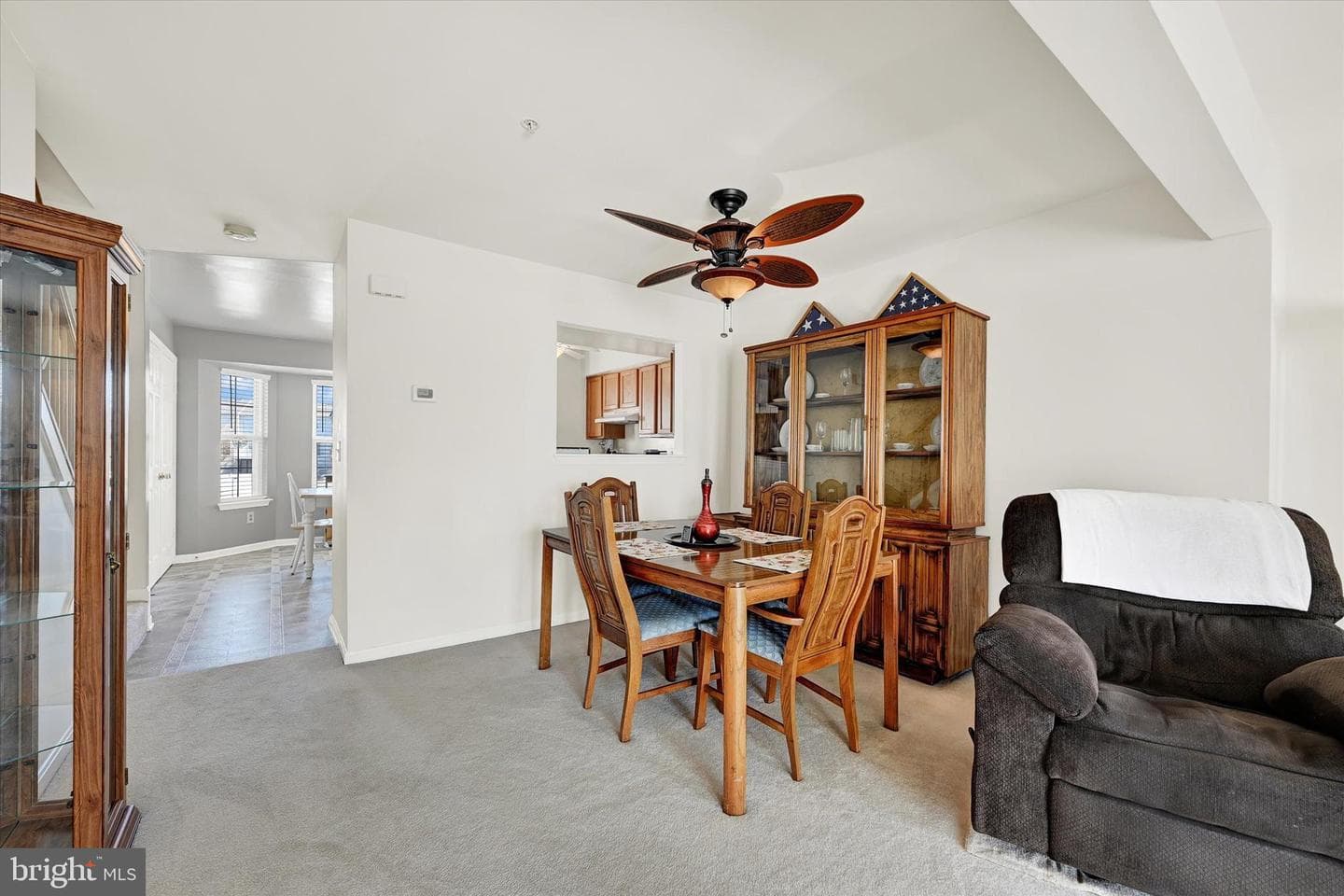 660 Hunting Fields Road photo 11
