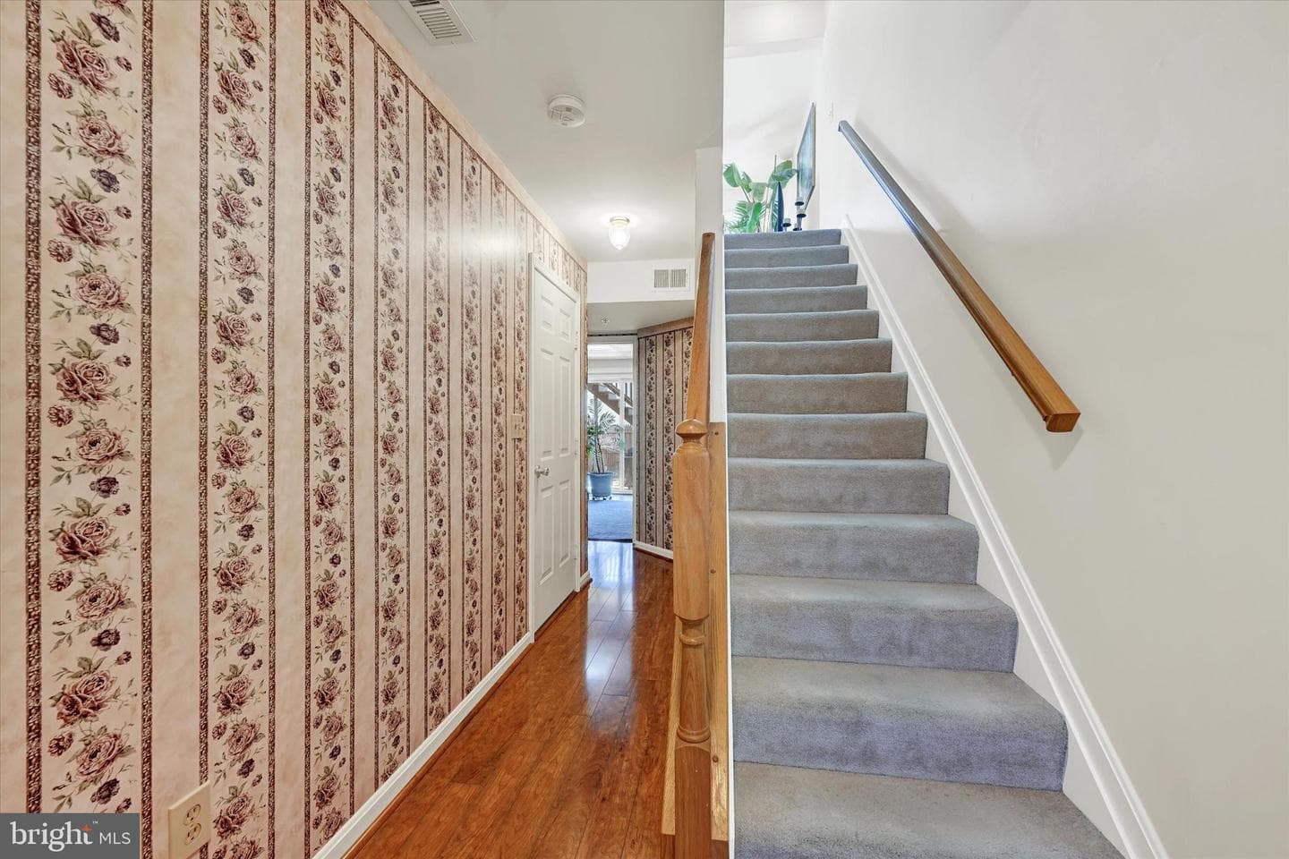 660 Hunting Fields Road photo 23