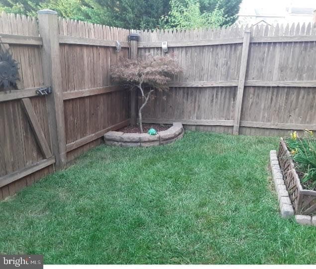 660 Hunting Fields Road photo 32