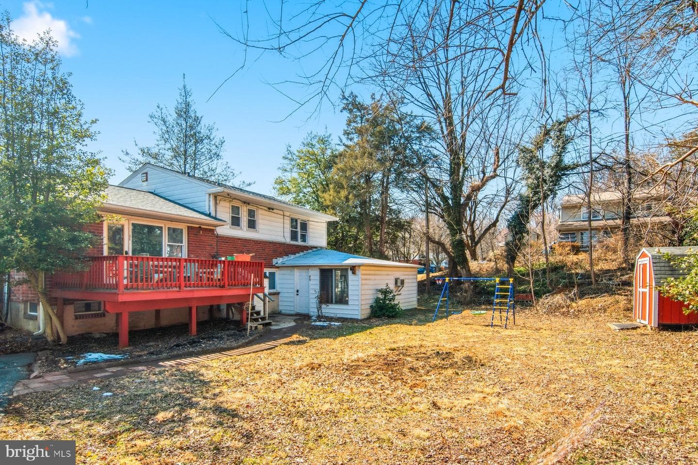 802 Shaw Court photo 32