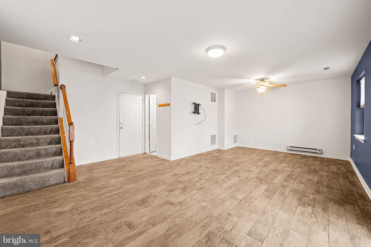 12 Augustus Wally Court #6 photo 30
