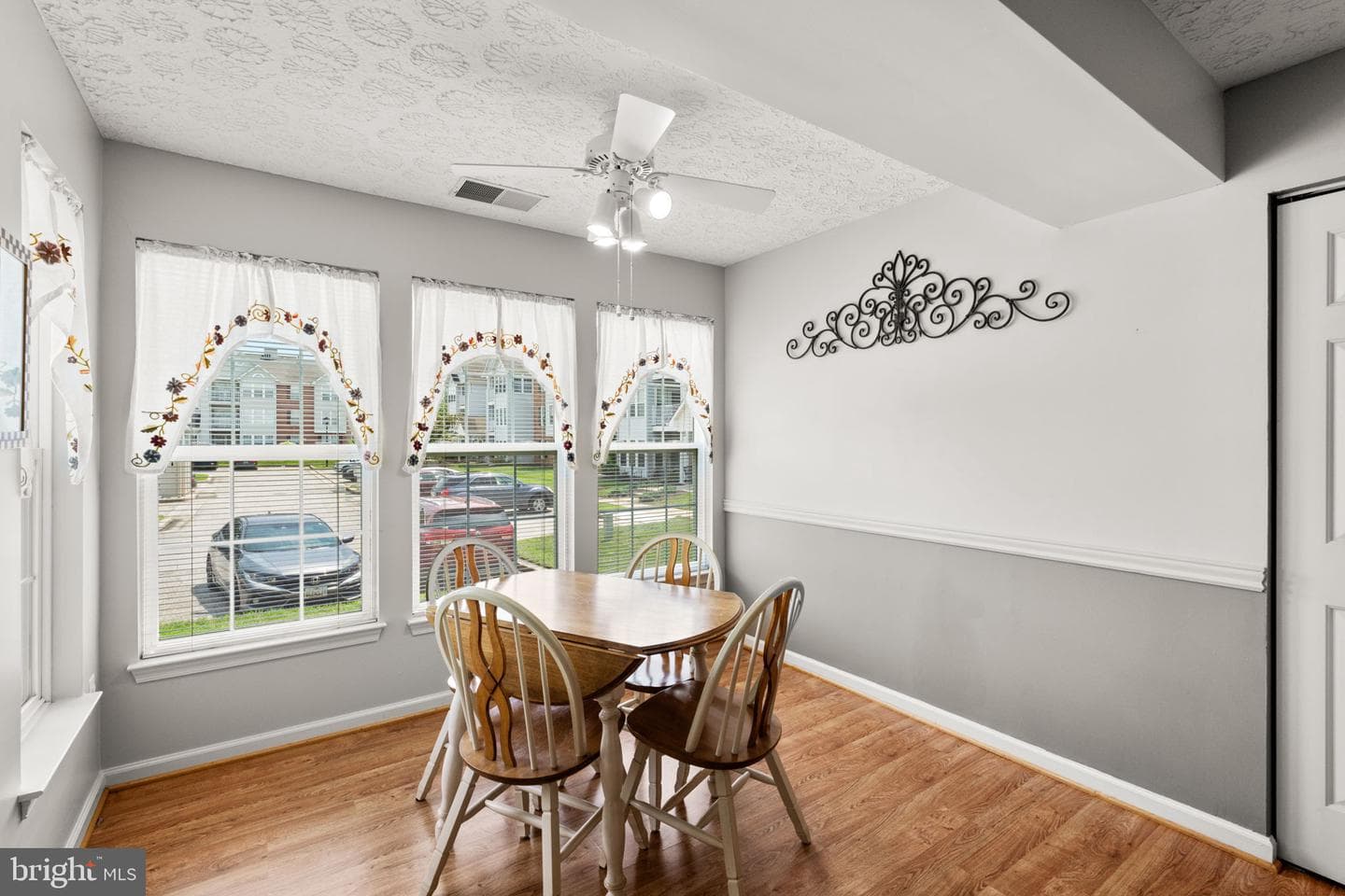 9575 Shirewood Court #9575 photo 10
