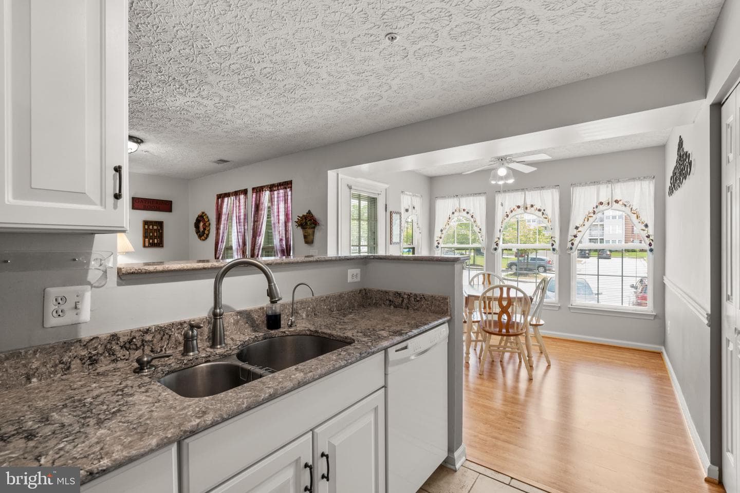 9575 Shirewood Court #9575 photo 15