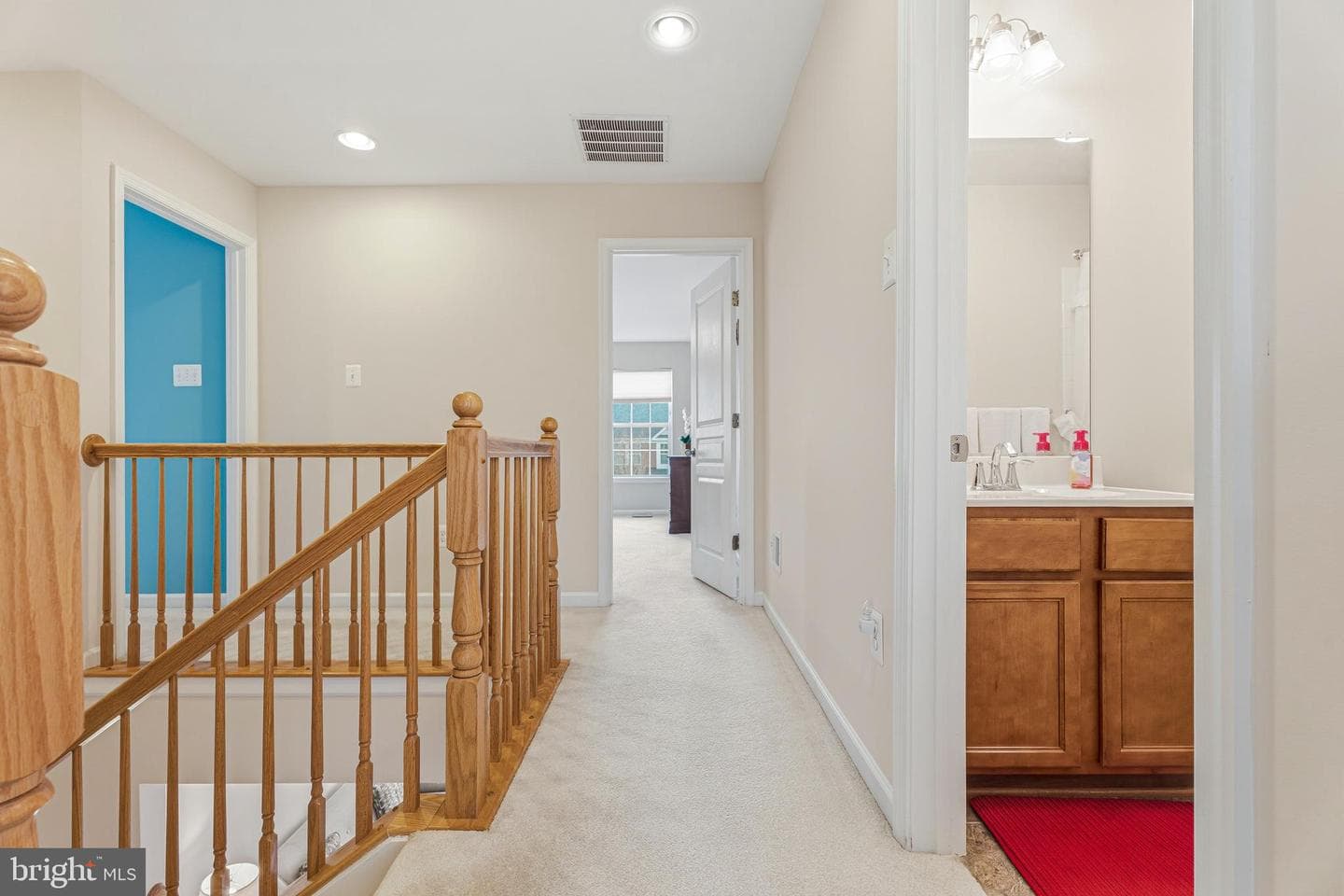 8876 Paddock Lane photo 14