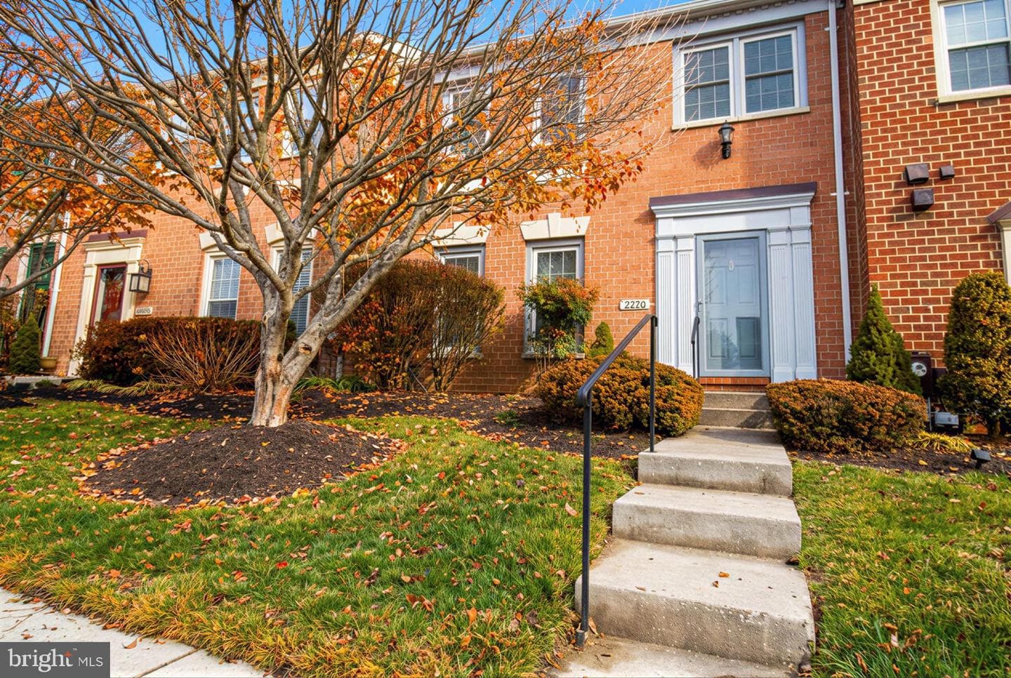 2220 Wonderview Road photo 2