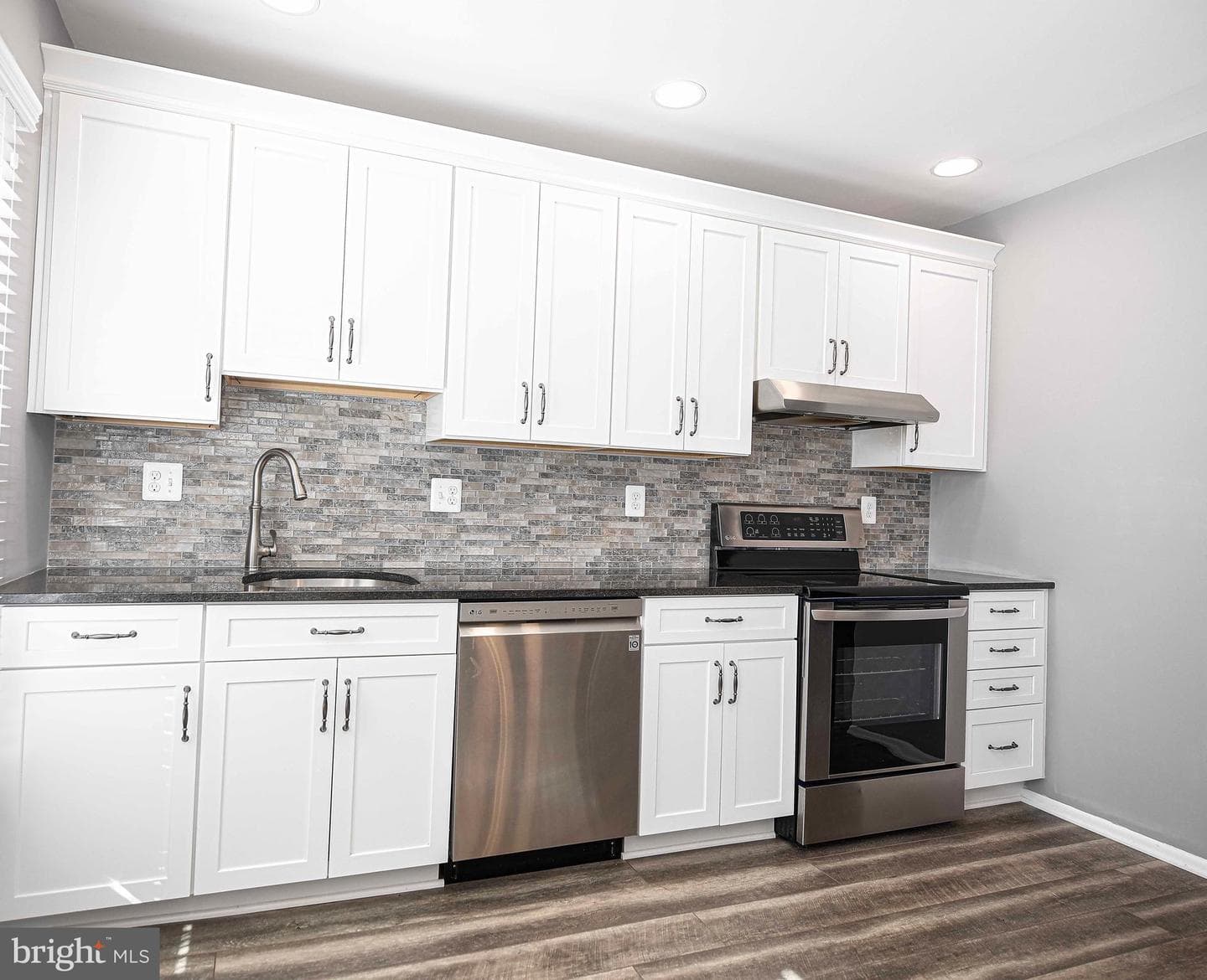 2220 Wonderview Road photo 21