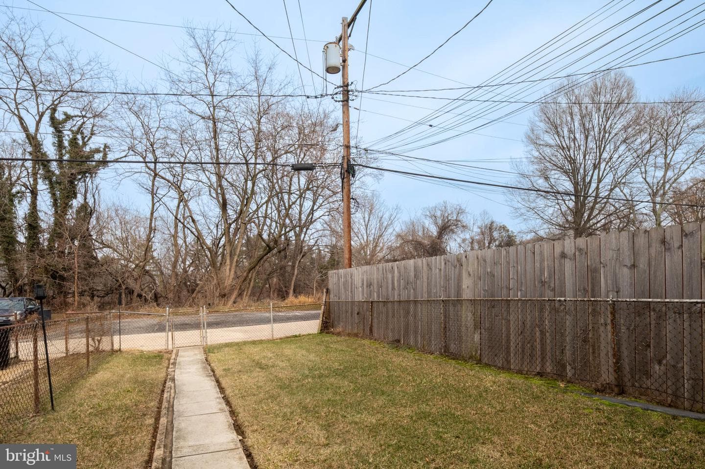 1719 Stella Court photo 30