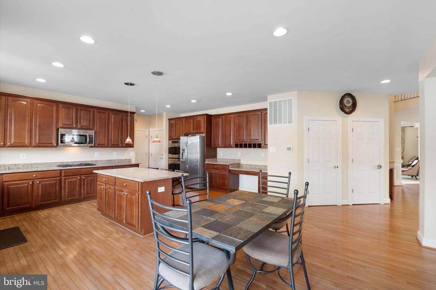 5102 Hugunin Way photo 18