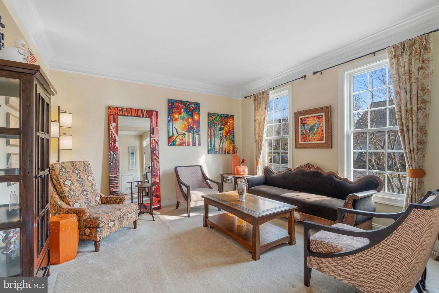 5102 Hugunin Way photo 7