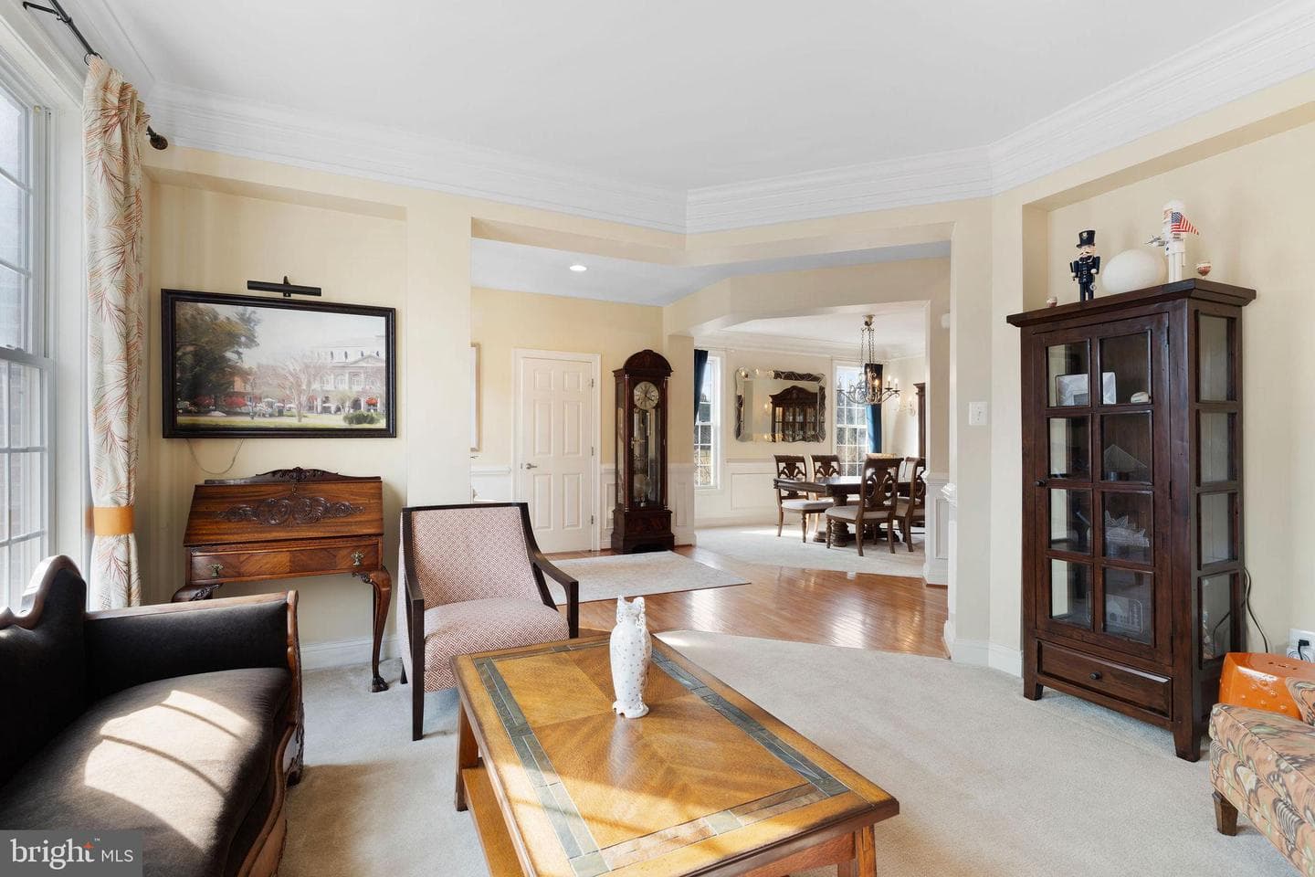 5102 Hugunin Way photo 8
