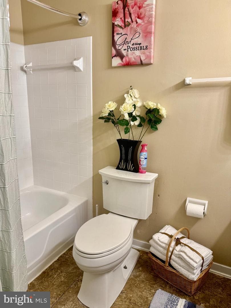 105 Fitz Court #202 photo 14