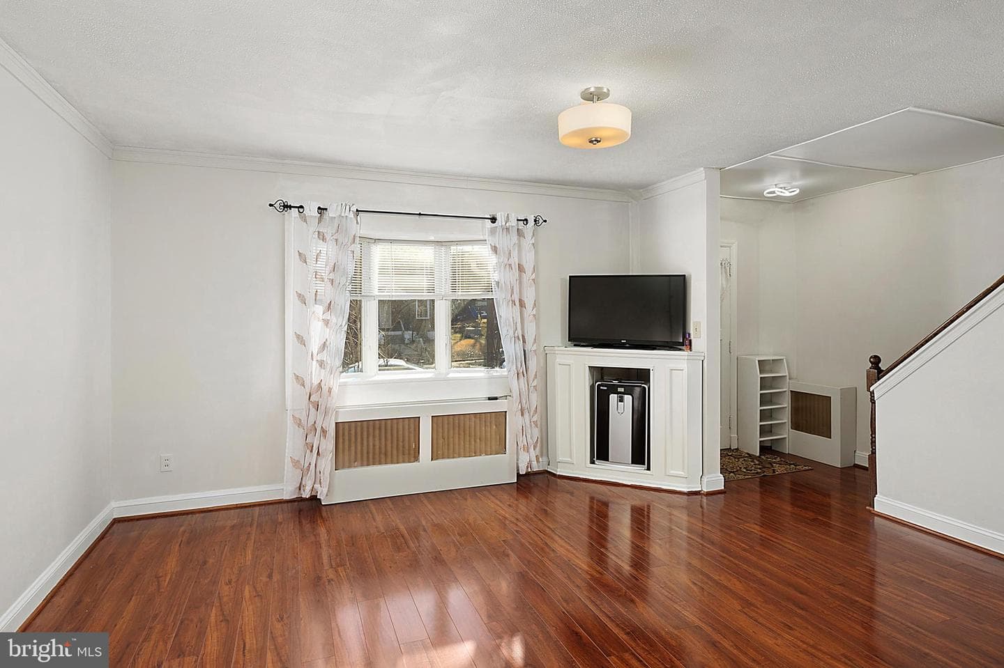 951 Elm Ridge Avenue photo 2