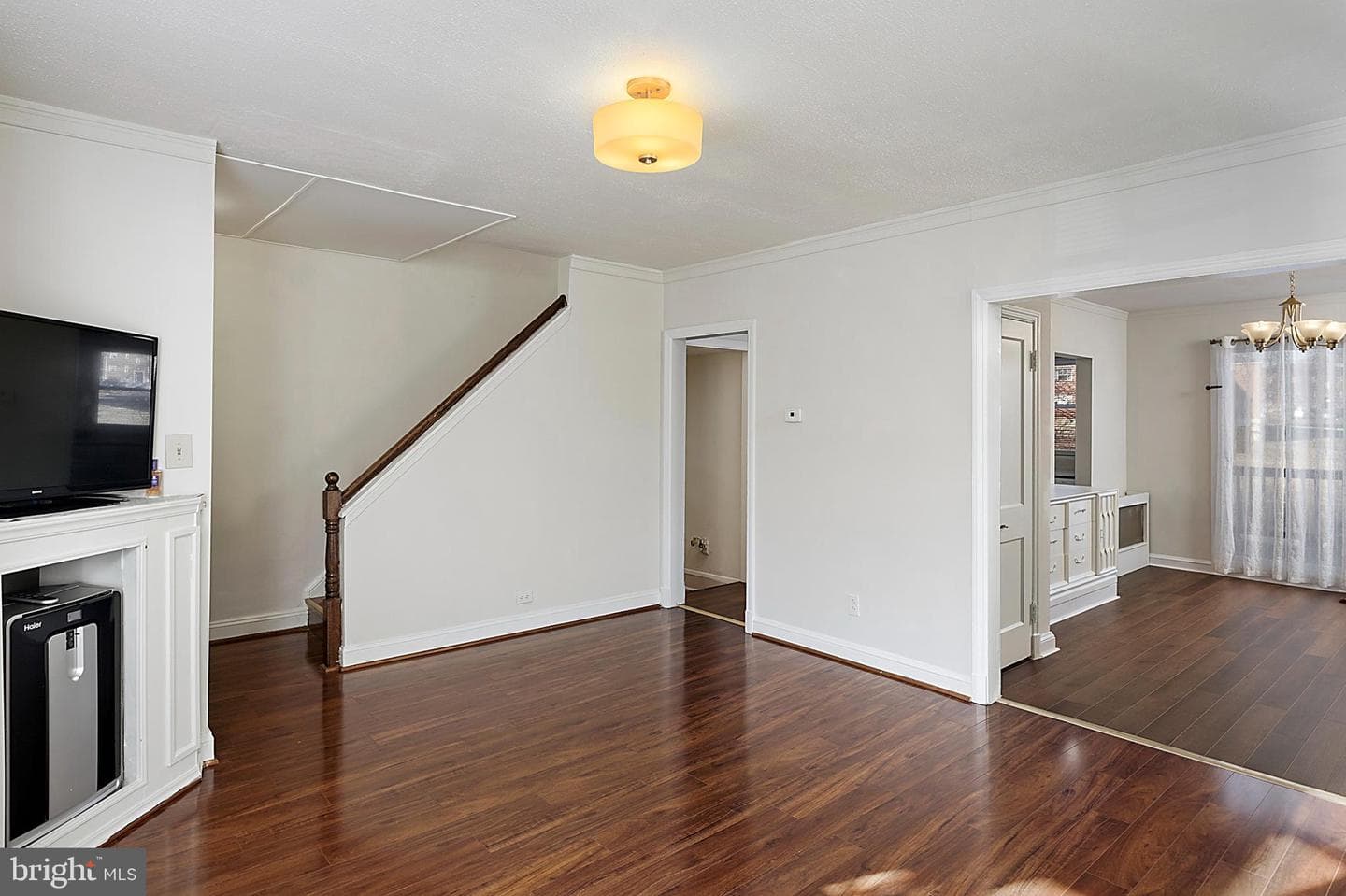 951 Elm Ridge Avenue photo 4