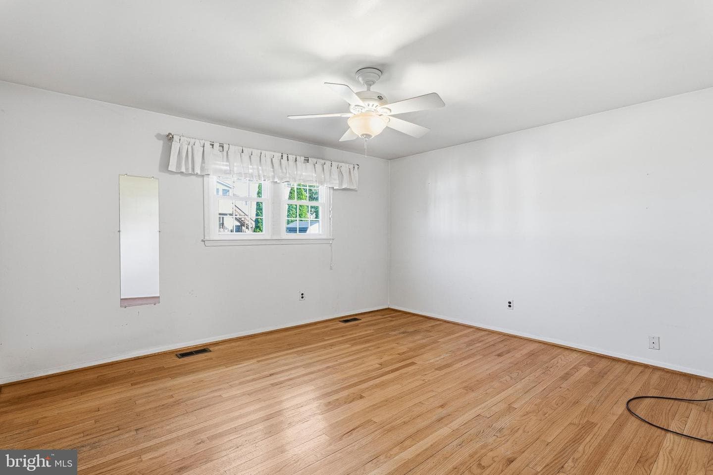 2407 Eastridge Road photo 18