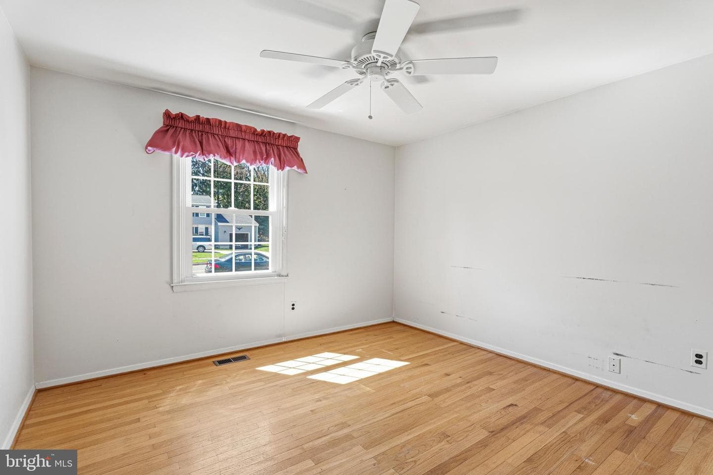 2407 Eastridge Road photo 24