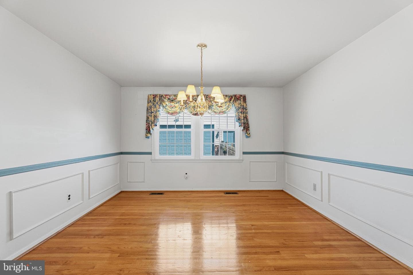 2407 Eastridge Road photo 8