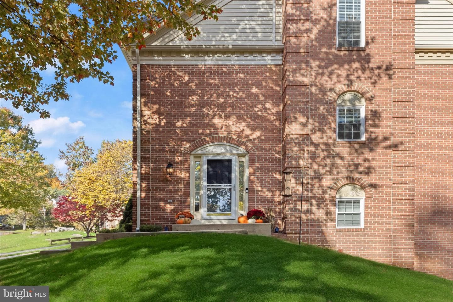 11972 Thurloe Drive photo 4