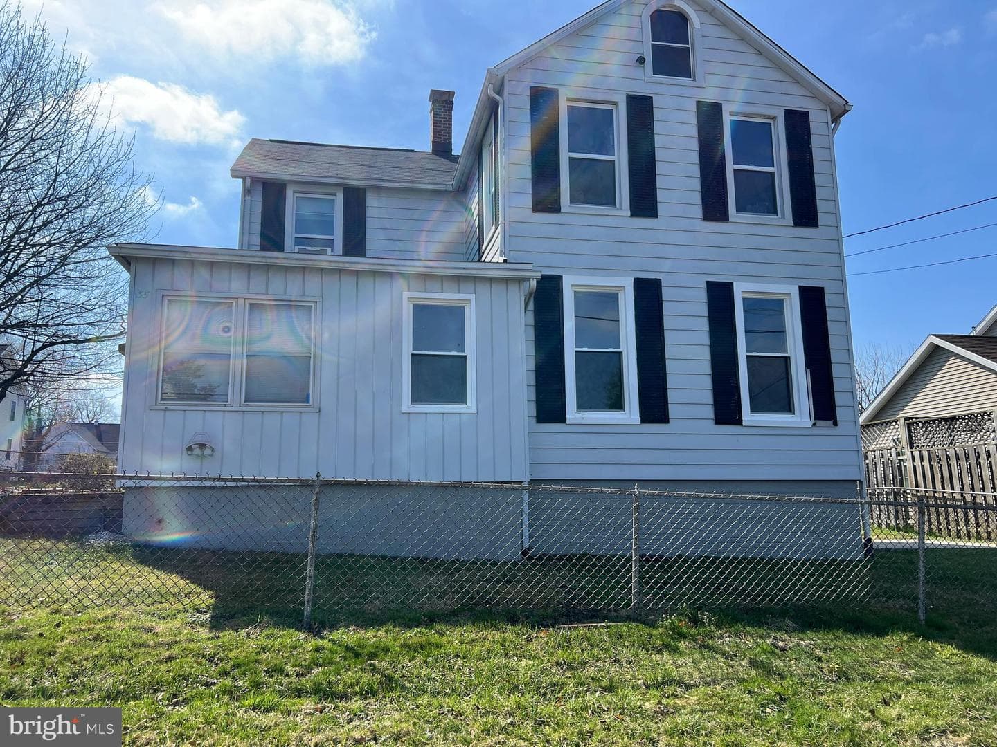 35 Elizabeth Avenue photo 17