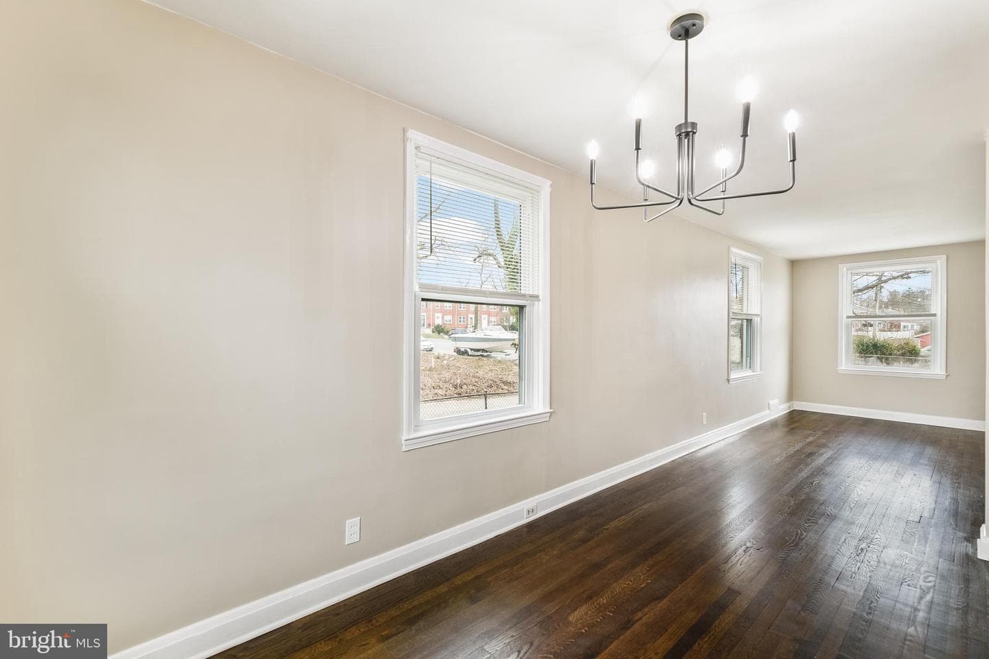 8423 Water Oak photo 7