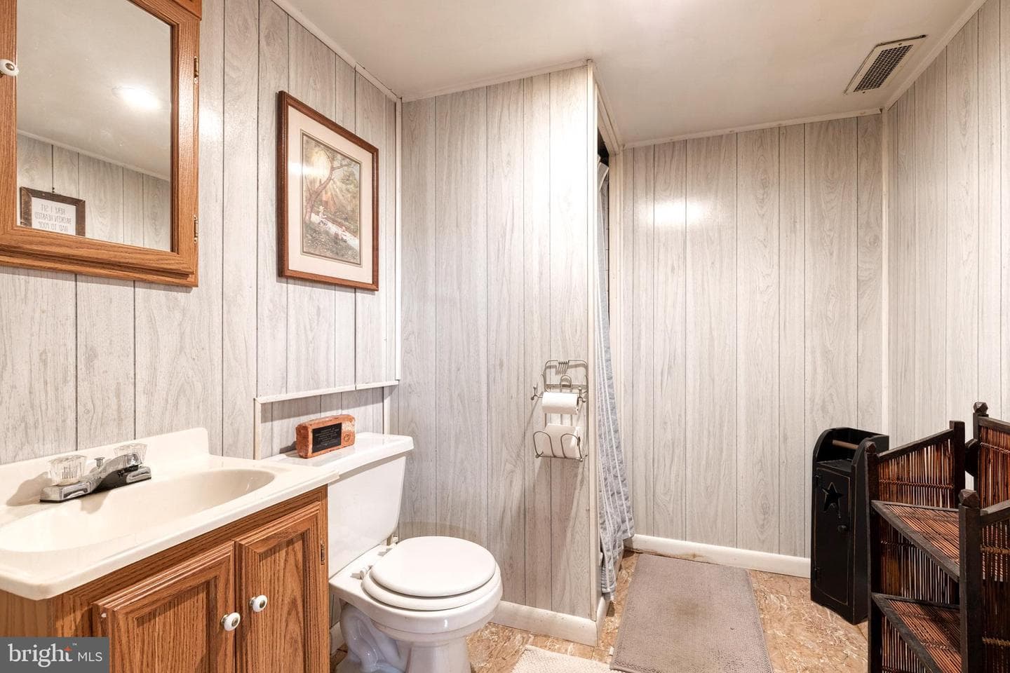 1911 Sunberry Road photo 30