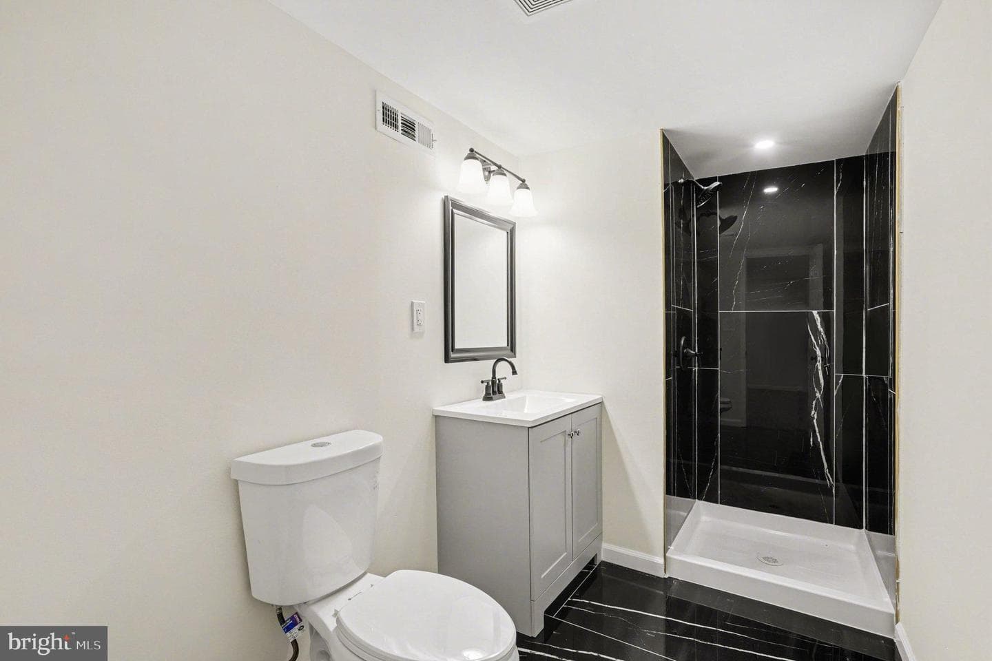 8029 Rider Avenue photo 30