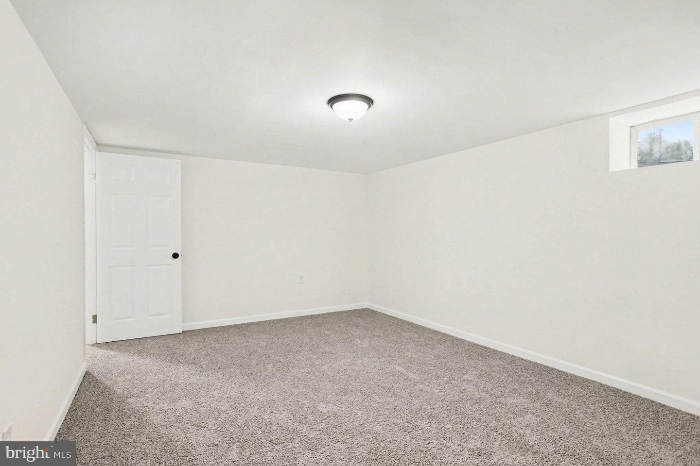 8029 Rider Avenue photo 33