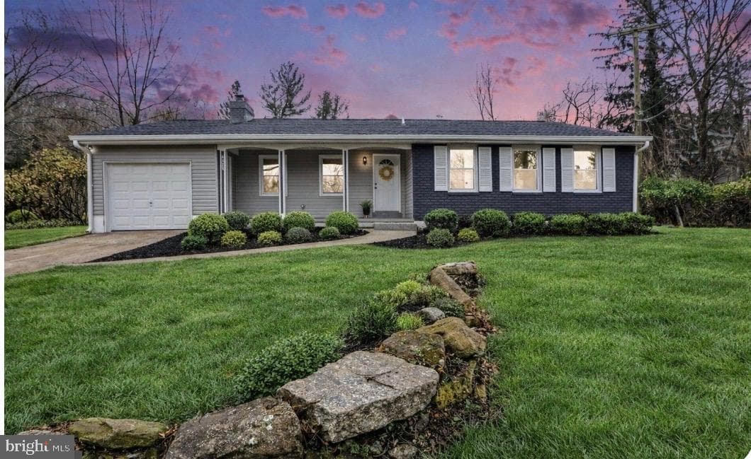 8029 Rider Avenue photo 4