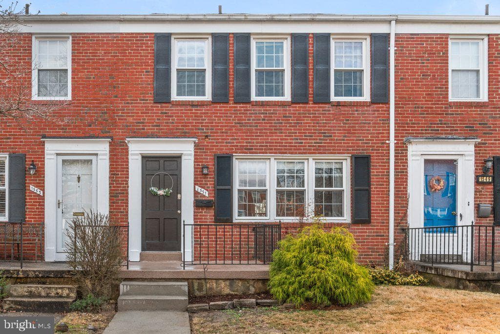 1551 Putty Hill Avenue photo 1