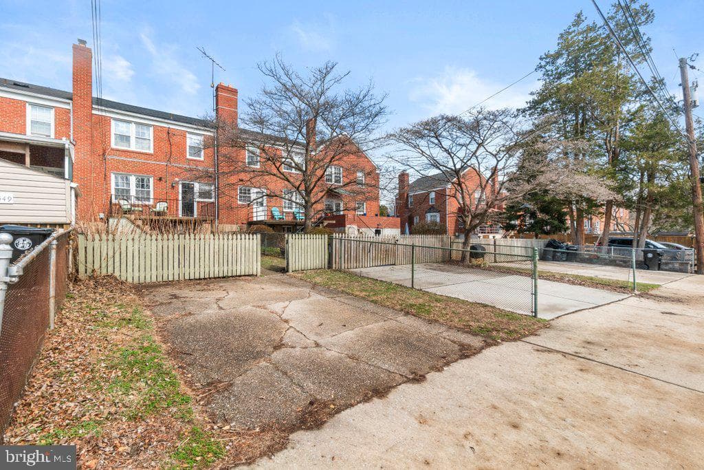 1551 Putty Hill Avenue photo 36
