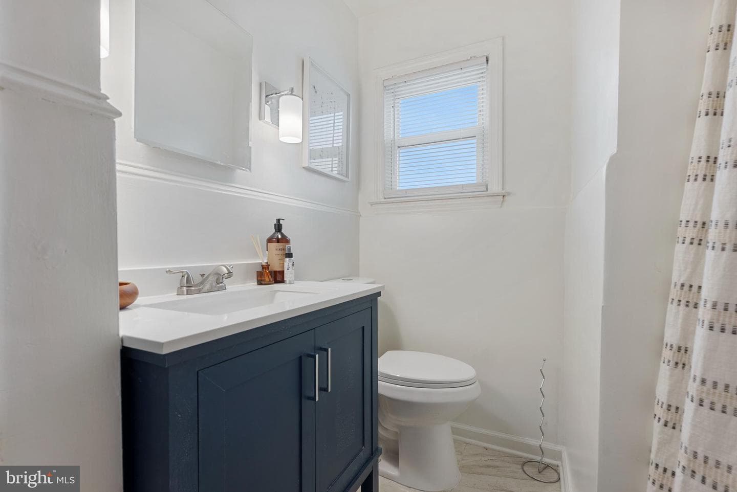 8504 James Avenue photo 17